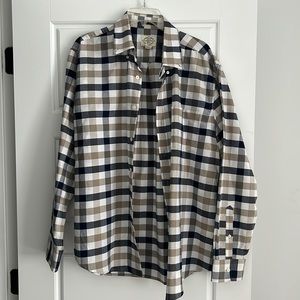 Men’s button up dress shirt